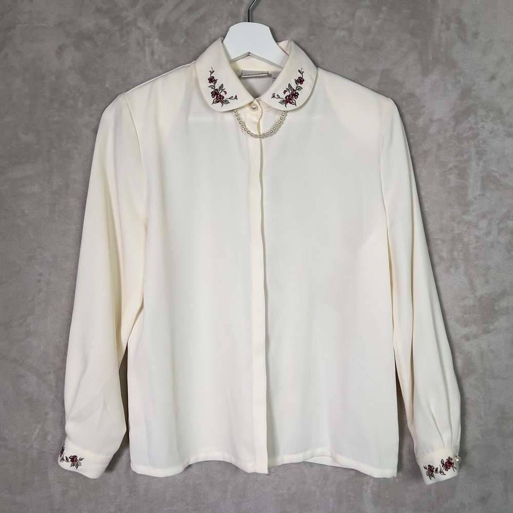 Vintage Koret Petite 4 Button Up Blouse Long Sleeve Shirt Ivory Embroidery Pearl
